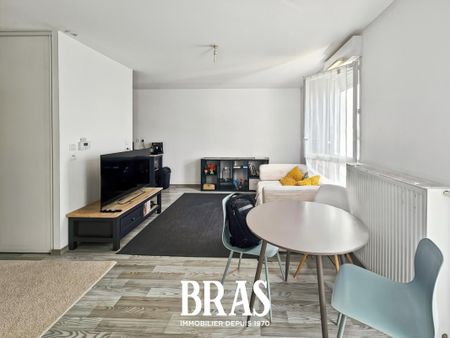 Location Appartement 1 pièce Meublé 33m² ST SEBASTIEN SUR LOIRE 44230 - Photo 3