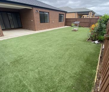 Position And Lifestyle Perfection! - Photo 5