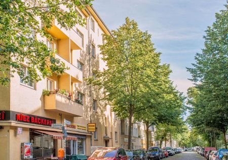 Cosmo Berlin - große 2 Zimmer im Weitlingkiez mit Einbauküche und Duschbad - Foto 2