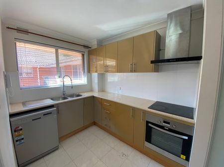 Top Floor Unit - Photo 4