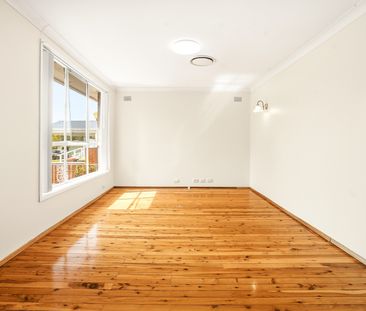 6 MONTHS LEASE ONLY, PERFECT FAMILY HOME WITH DUCTED AC! - Photo 1