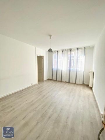 Location Appartement 2 pièces 43m² BEAUVAIS 60000 - Photo 3