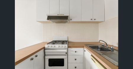 Effortless Living in Prime Locale - Photo 4