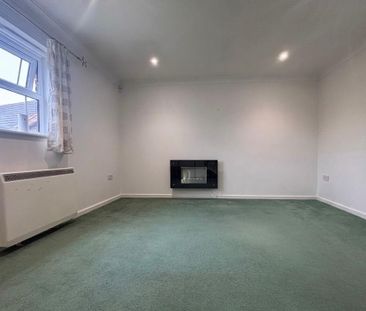 2 bedroom maisonette to rent - Photo 1