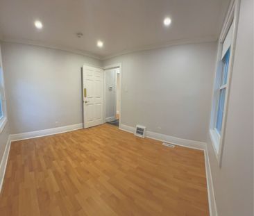 For Lease - 2 John Street, Halton Hills, Ontario - Photo 6