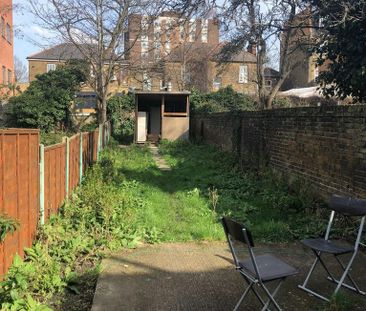 2 bedroom terraced house to rent - Photo 4