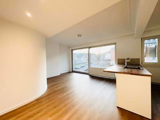 Appartement te huur - Photo 1