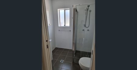 Modern Two Bedroom Granny Flat - Photo 5