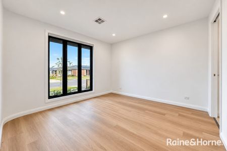 Modern Family Living in Growing Donnybrook - Photo 2