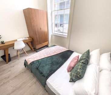 5 bedroom flat to rent - Photo 6