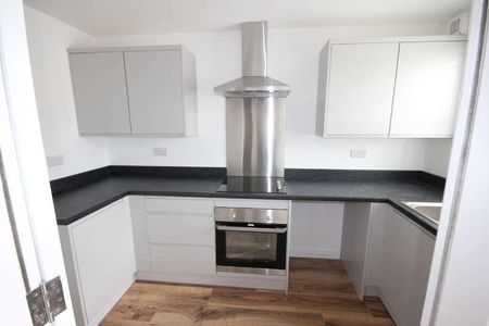 Bass Cottages, Burton Upon Trent, DE14 - Photo 4