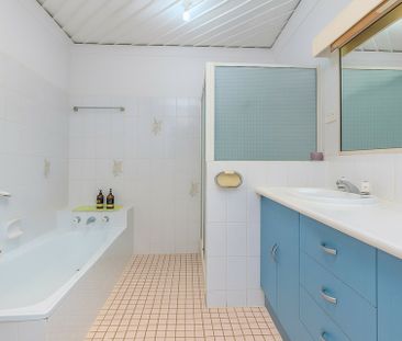 275 Hamilton Road, Chermside QLD, Belconnen - Photo 3