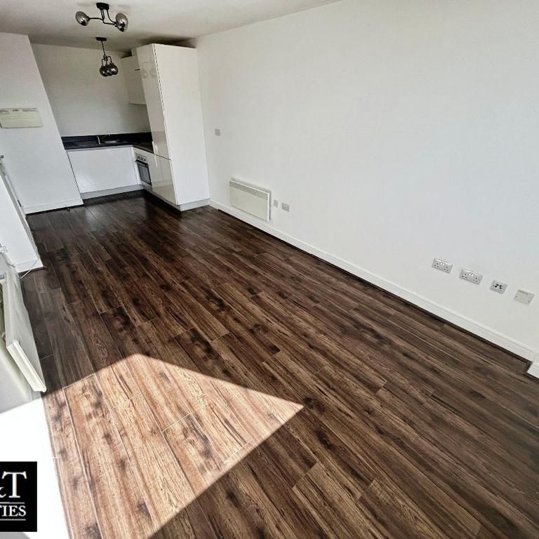 1 bedroom apartment to rent - Photo 1