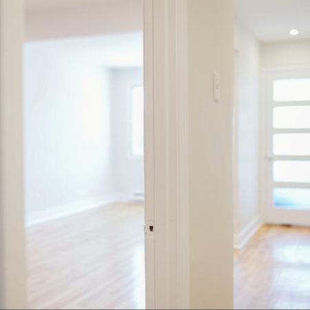 1 CH - 1 SDB - Montréal - $1,100 /mo - Photo 3