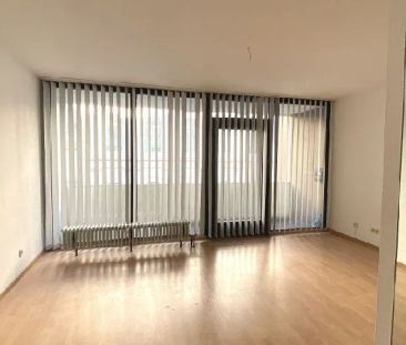 STUDENTEN UND SINGLES AUFGEPASST: APARTMENT IN CITYLAGE MIT BALKON ... - Photo 1