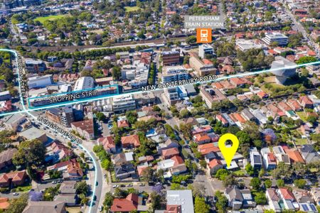 COSY, INVITING MODERN STUDIO + FREE WIFI, ELECTRICITY & GAS - Photo 4