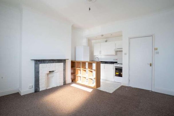 London Road, Northfleet, Gravesend, Kent, DA11 - Photo 1