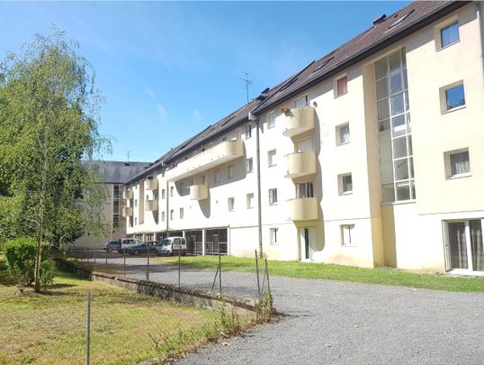 Très beau duplex T4 avec balcon en centre ville de DECIZE - Photo 1