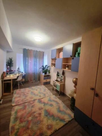 Apartament 3 camere in Ploiesti, zona Gheorghe Doja - Photo 3