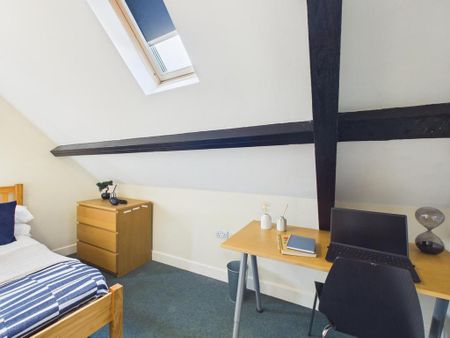 4 bedroom flat to rent - Photo 5