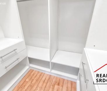 Pronájem bytu 2+1 55 m² - Photo 1