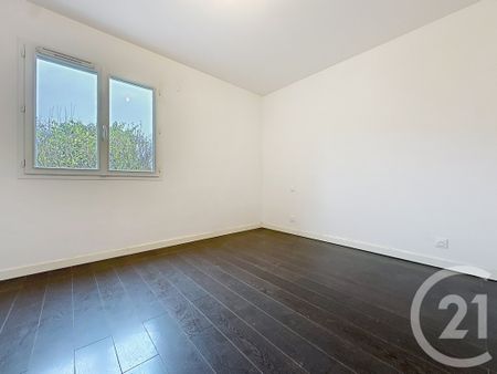 Location Maison 6 pièces 123m² LA RIVIERE DE CORPS 10440 - Photo 3