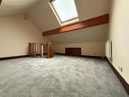 2 bedroom terraced house to rent - Photo 3