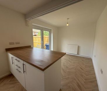 3 bedroom end of terrace house to rent - Photo 6