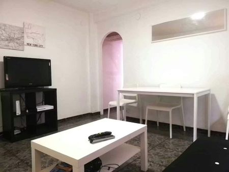 Calle Arquitecto Gasco, Valencia, Valencian Community 46022 - Photo 2