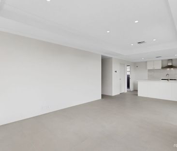 BRAND NEW COASTAL HOME - Photo 2