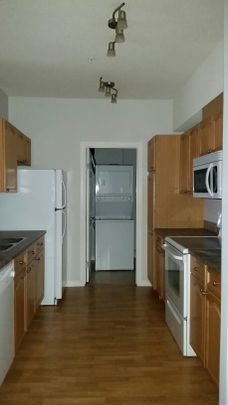 Apartment in Propect Pointe - Photo 1