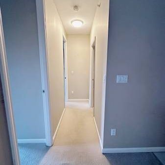 2 bed 2 bath condo for rent - Photo 4