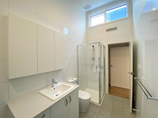 2A Henry Street, Northcote VIC 3070 - Photo 1