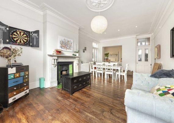 Kingscourt Road, SW16 1JB, London - Photo 1