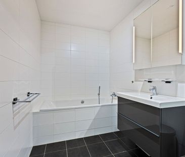 Appartement te huur: Anna van Buerenplein 106 2595 DB Den Haag - Photo 3