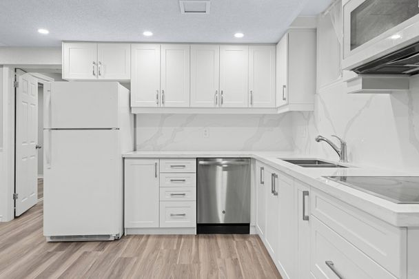 For Lease - 162 Walton Drive Unit# Basement, Aurora, Ontario - Photo 1