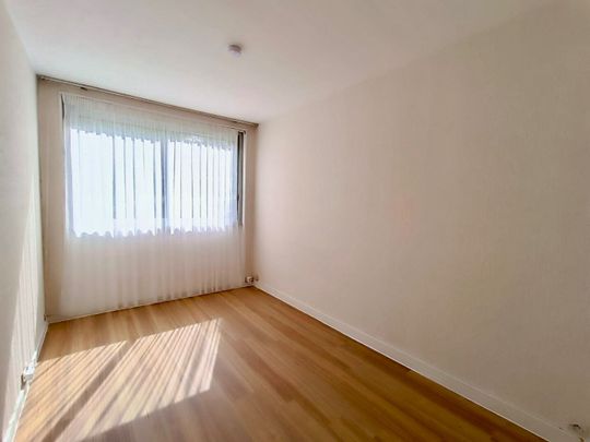 Apartment - Photo 1