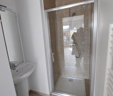 location Appartement T3 DE 66.13m² À PLAISIR - Photo 1