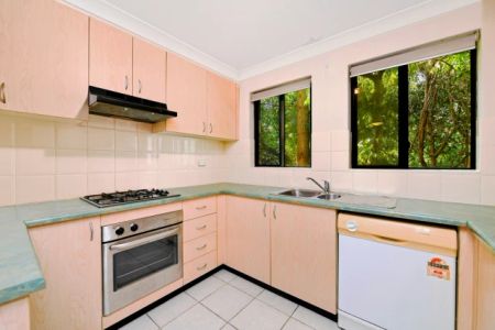 51/3 Williams Parade,Dulwich Hill,New South Wales 2203, Sydney - Photo 3