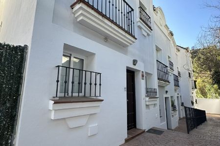 3 Bedroom Townhouse For Rent in Benahavís, Málaga - Foto 5