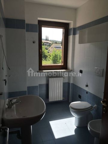 Trilocale via Ca' Sottocastello 4, Negrar di Valpolicella - Photo 2