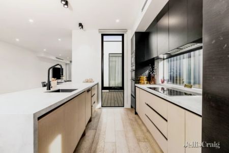 4 Bed, 3 Bath - Photo 5