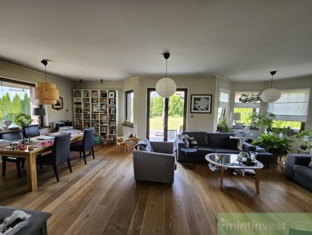 Dom wolnostojący w doskonałej lokalizacji - Photo 3