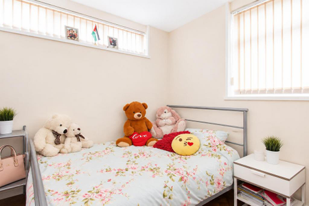 2 bedroom private hall to rent - Photo 2