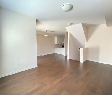 For Lease - 4 Workman Lane, Hamilton, Ontario - Photo 2