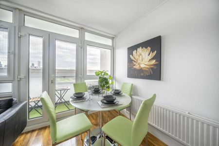 2 bedroom flat to rent - Photo 3