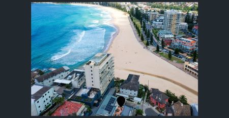 Ideally located, 1 Bedroom with courtyard - Photo 5