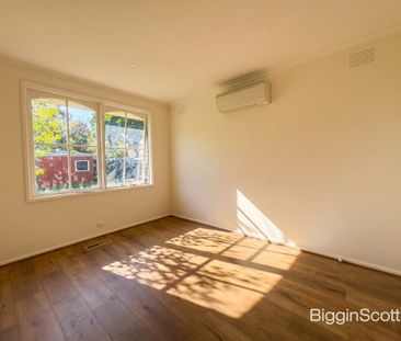 BIG ENOUGH FOR THE LARGEST OF FAMILIES! - Photo 2