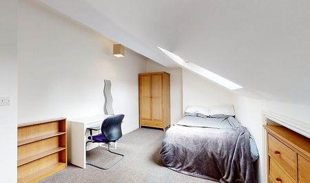 Amazing High Standard 5 Bedroom Bills Inclusive House - Photo 5