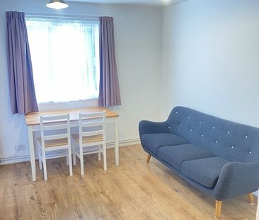 Room in a Shared Flat, Park Street, SE1 - Photo 1